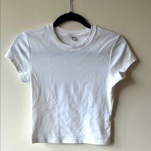 Uniqlo White Crop Top